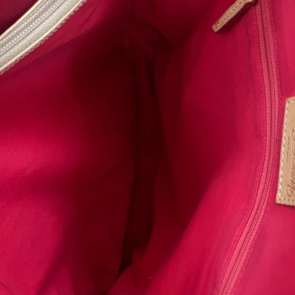 Dooney & Bourke Sunflower Field Tote Bag - Picture 13 of 16